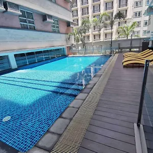 A&g Condotel At 101 Newport Across Naia T3 Apartment Manila