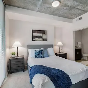 Skyhouse With Views In Uptown Apartment Charlotte
