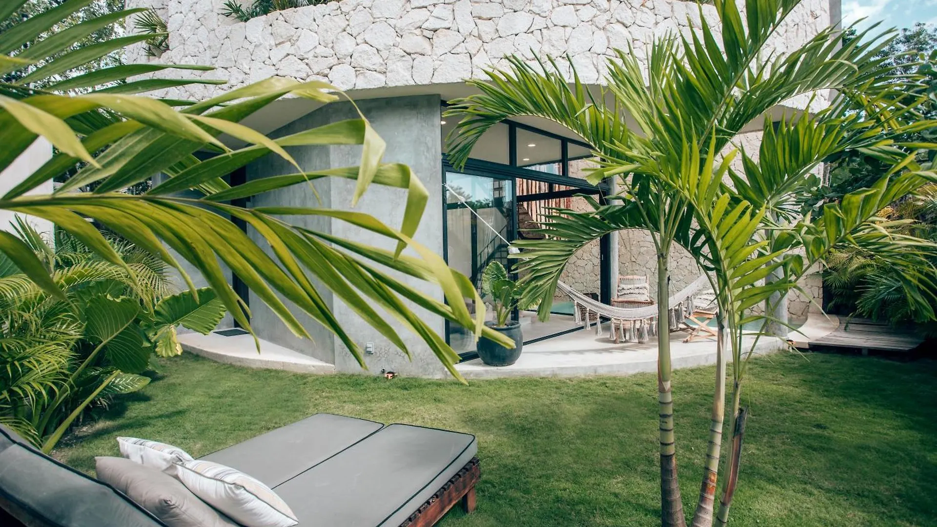 Boho Jungle Villa - Pvt Pool -100Mbs- Concierge 7A Tulum 0*,  Mexico