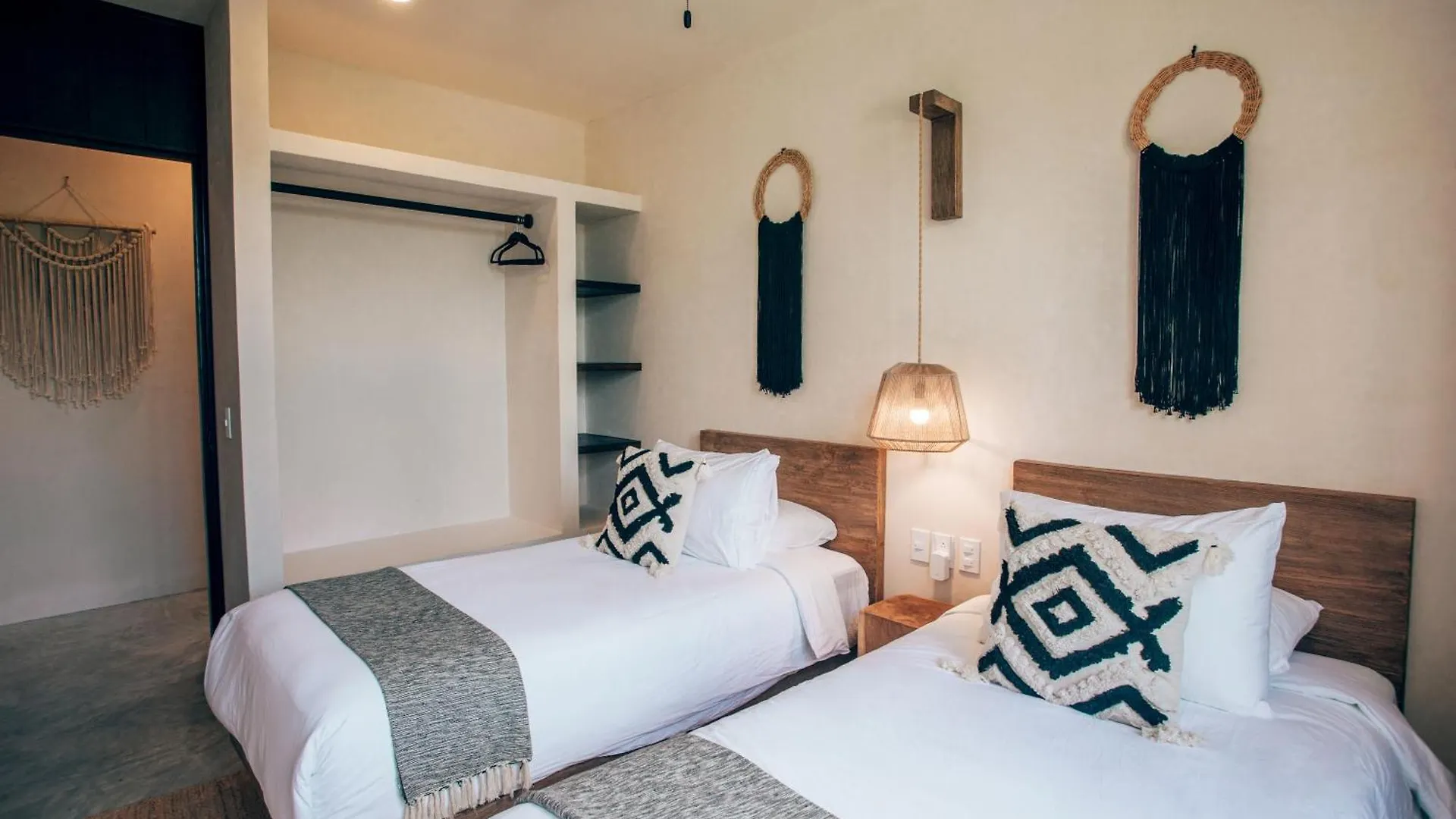 Boho Jungle Villa - Pvt Pool -100Mbs- Concierge 7A Tulum 0*,  Mexico